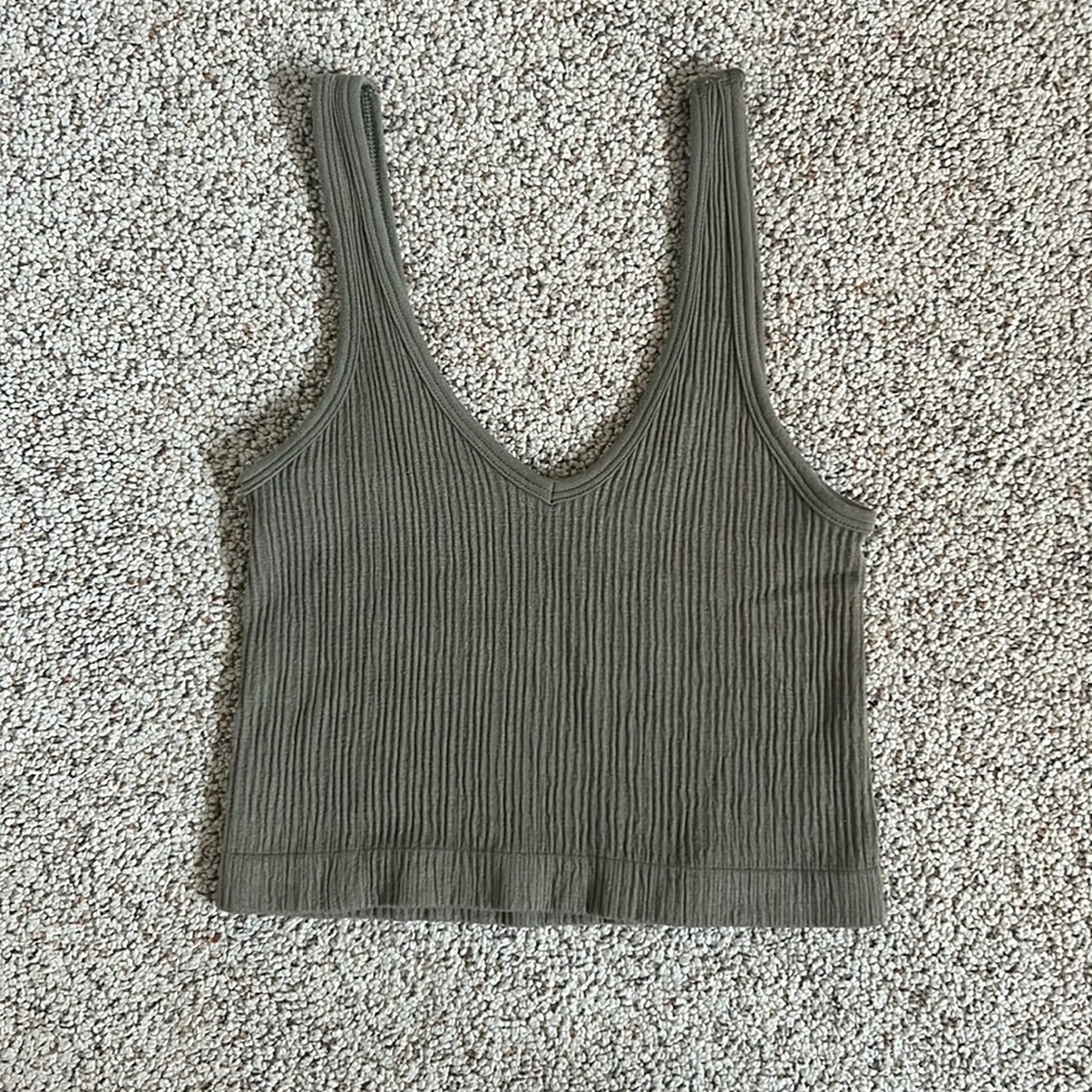 Urban Outfitters Out From Under Drew Seamless Ribbed Bra Top